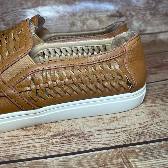 J/slides Woman Tan Slides on sneakers size 8.5 - Picture 5 of 12